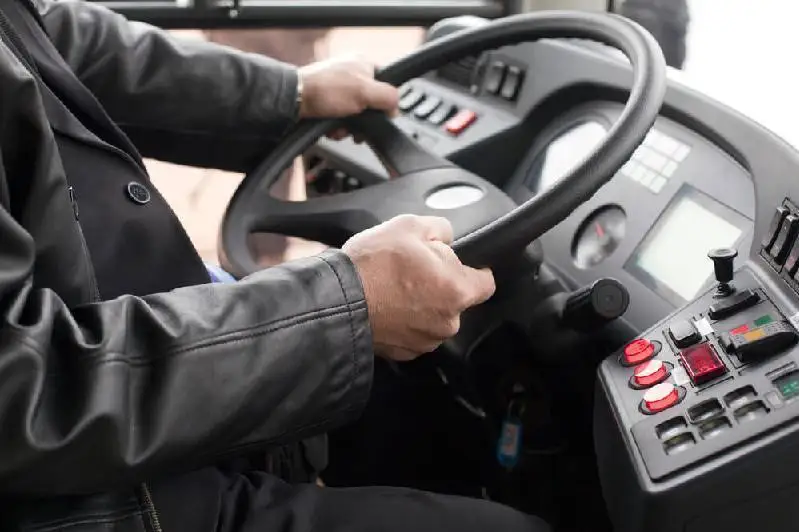 20 шақты автобус жүргізушісі жұмысқа шығудан бас тартты