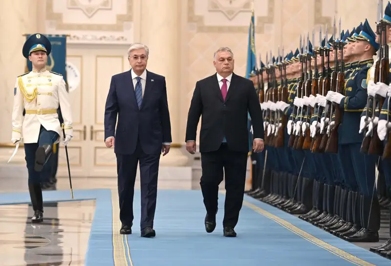 «Ақорда» резиденциясында Мажарстан Премьер-министрі Виктор Орбанды салтанатты түрде қарсы алу рәсімі өтті 