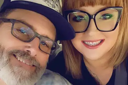 Келін күйеуімен ажырасып, қайын атасына тиіп алды