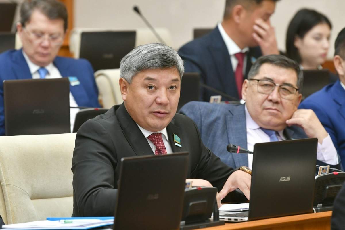 Жанарбек ӘШІМЖАН, Мәжіліс депутаты: Бүгінгі заманның басты қаруы – ақпарат!