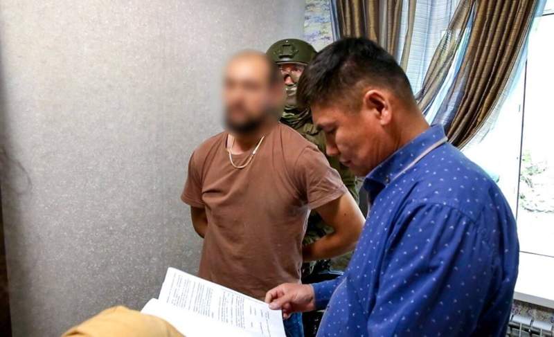 ШҚО полицейлері іздеуде жүрген азаматты қолға түсірді