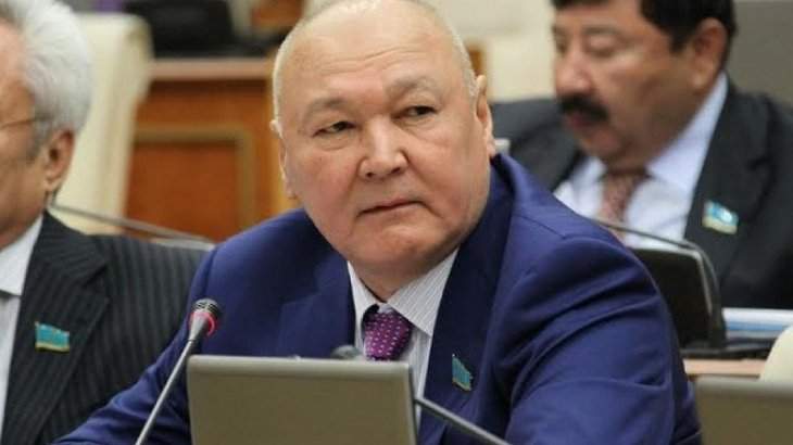 Президенттіктен үміткер жетінші кандидат құжаттарын тапсырды
