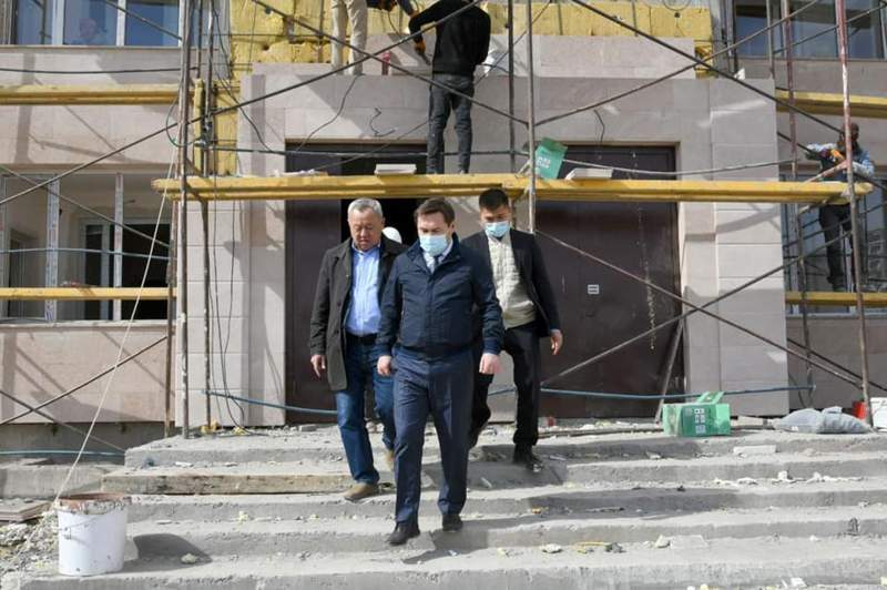 Әйтенов тұрғын үй құрылыстарын қадағалады