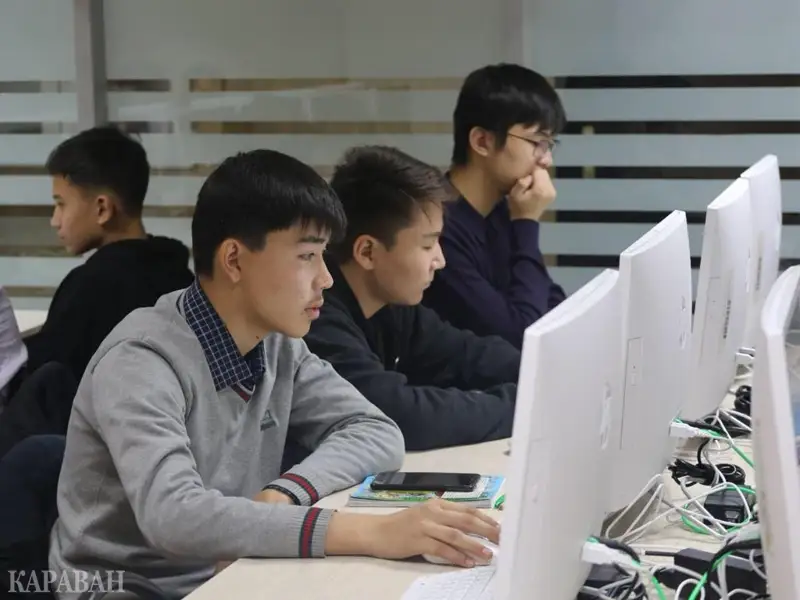 ЖОО студенттері қашықтан оқи ма?