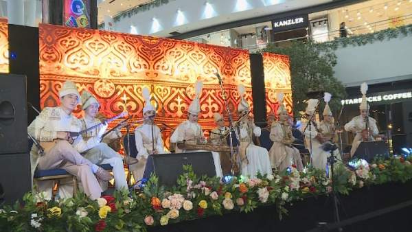 «Қорқыт» ансамблі жаңа рекорд орнатты 
