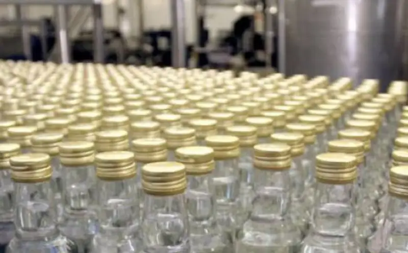 Шымкентте ішімдік шығаратын жасырын цех анықталды  