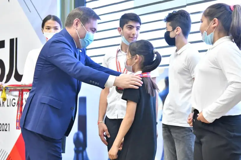  Мұрат Әйтенов шахмат ойынының жеңімпаздарын марапаттады