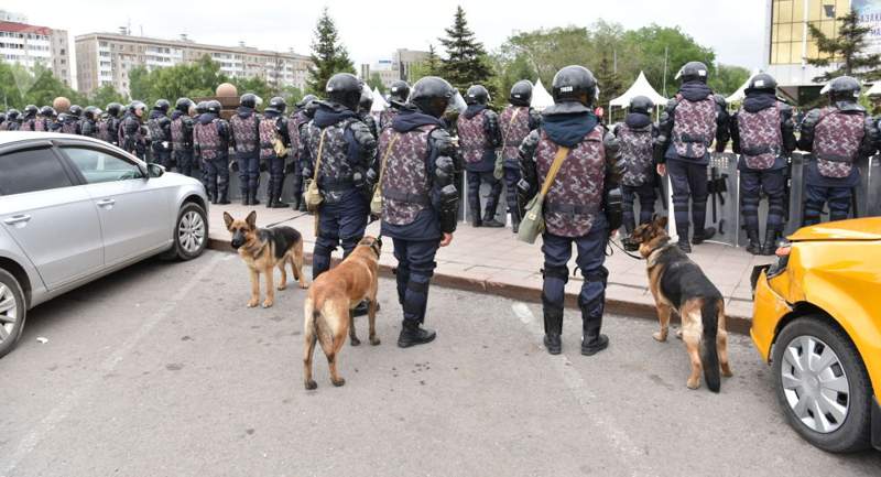 Бейбіт жиын туралы заң жобасы: Ниет  түзу, бірақ қорқыныш басым