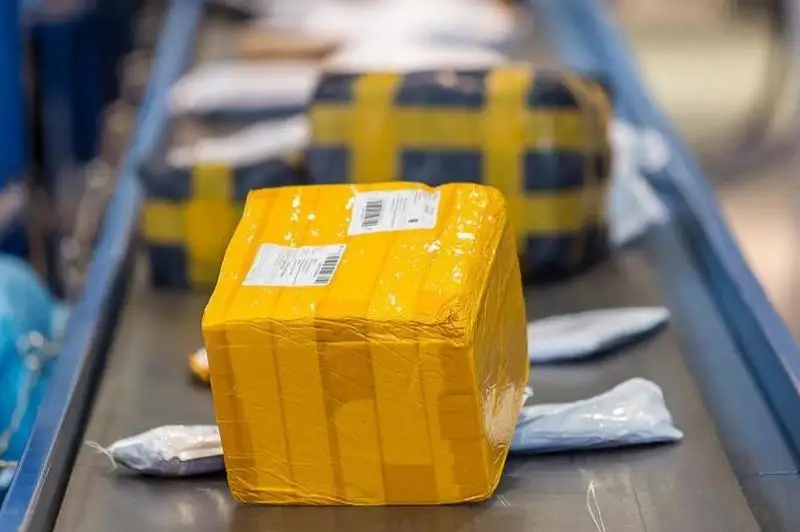 Елімізде халықаралық сәлемдеме үшін төленетін баж салығы жеңілдеді 