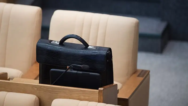 Депутаттарды қайта оқытуға 647 млн теңге бөлінеді
