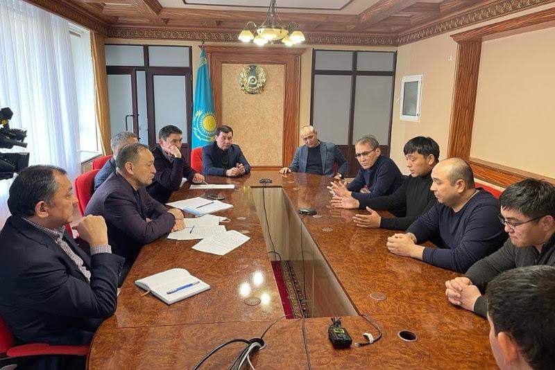 Үкіметтік комиссия жаңаөзендік белсенділермен келіссөз жүргізді
