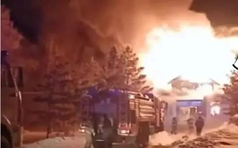 СҚО-да ауыл әкімдігінің ғимараты өртенді
