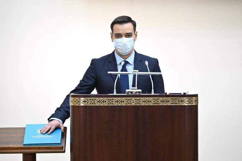  Артур Ластаев Адам құқықтары жөніндегі уәкіл қызметіне тағайындалды