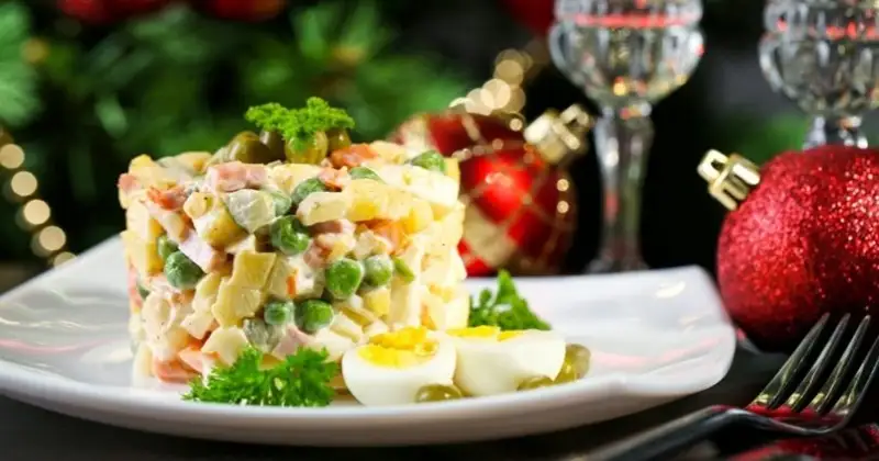 Жаңа жылда жұрт көп уланатын үш тағам қандай?