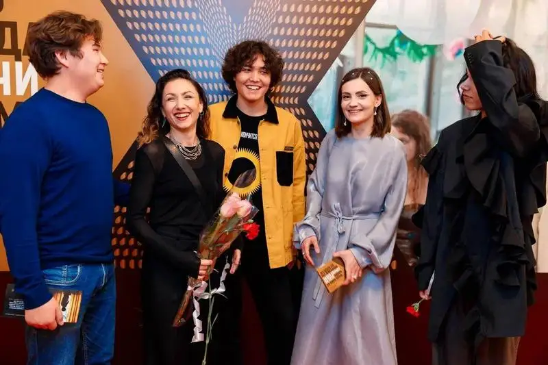 16 жасар қарағандылық бозбала халықаралық кинофестивальде үздік актер атанды