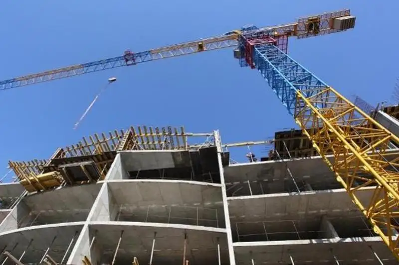 Құрылысы ұзаққа созылған нысандар қолданысқа қашан беріледі?