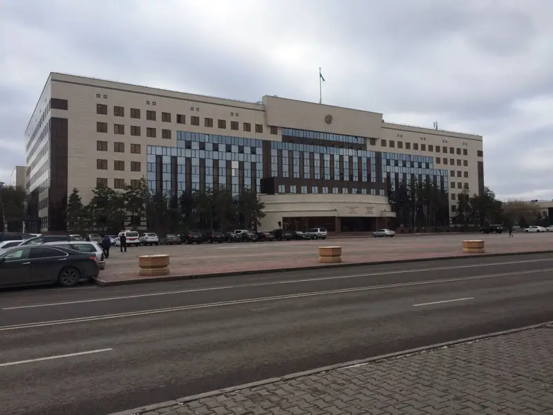 Нұр-Сұлтан қаласының әкімдігі қаза тапқандарды жерлеуді мойнына алды 