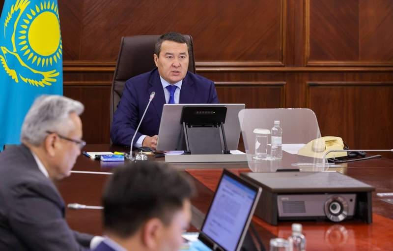 Премьер-Министр «Қазақстан» шахтасындағы жағдайға байланысты кеңес өткізді