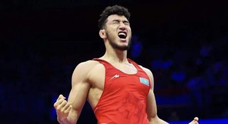 Қасым-Жомарт Тоқаев Әлем чемпионы Ризабек Айтмұқанды жеңіске жетуімен құттықтады