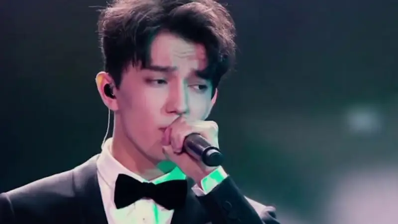 Димаштың бейнеклипі MTV USA рейтингінде көш бастады