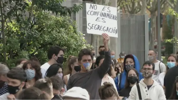 Мадридте карантинге қарсы шеру өтті  