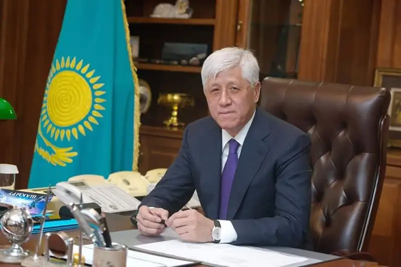 Алматы облысының әкімі Амандық Баталов жазылып шықты 