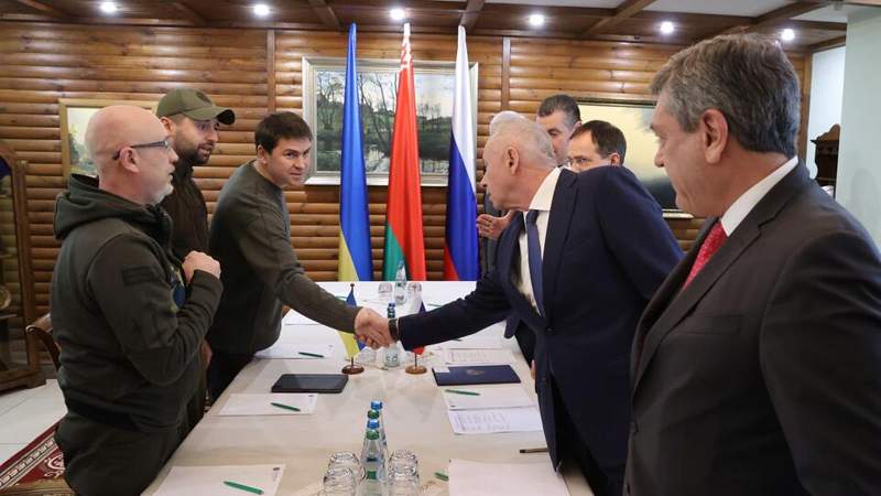 Ресей VS Украина: келіссөздің үшінші раунды қашан өтеді?  
