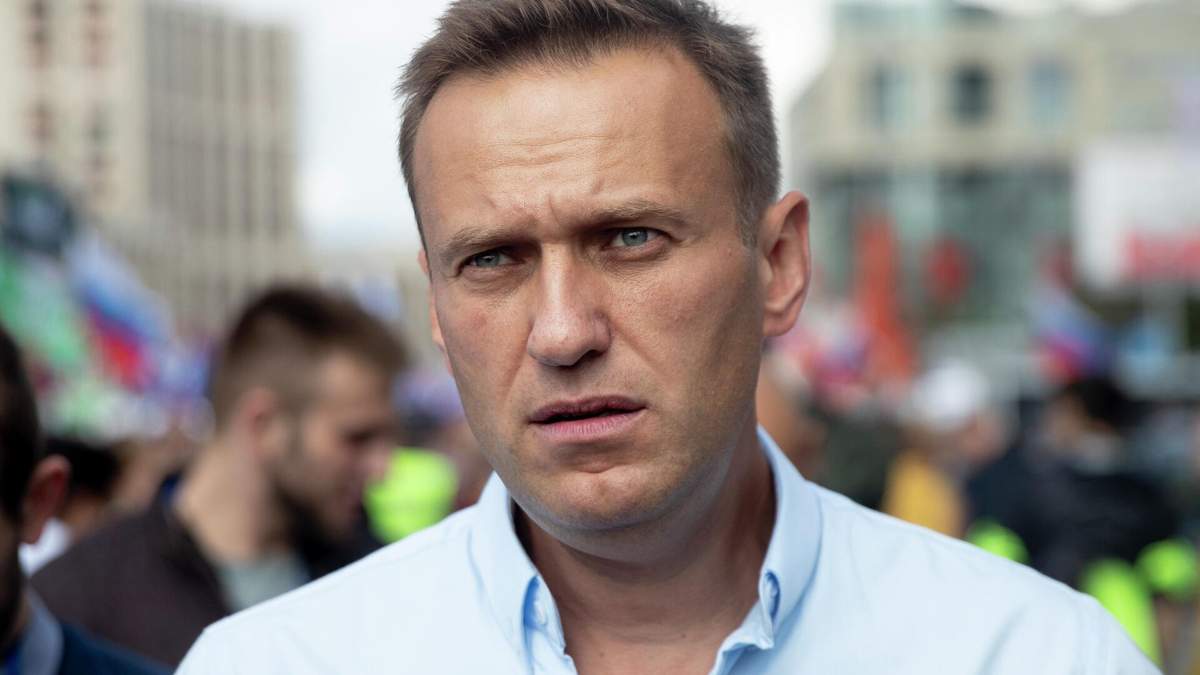 Сот ресейлік оппозиция жетекшісі Алексей Навальныйды 19 жылға соттады