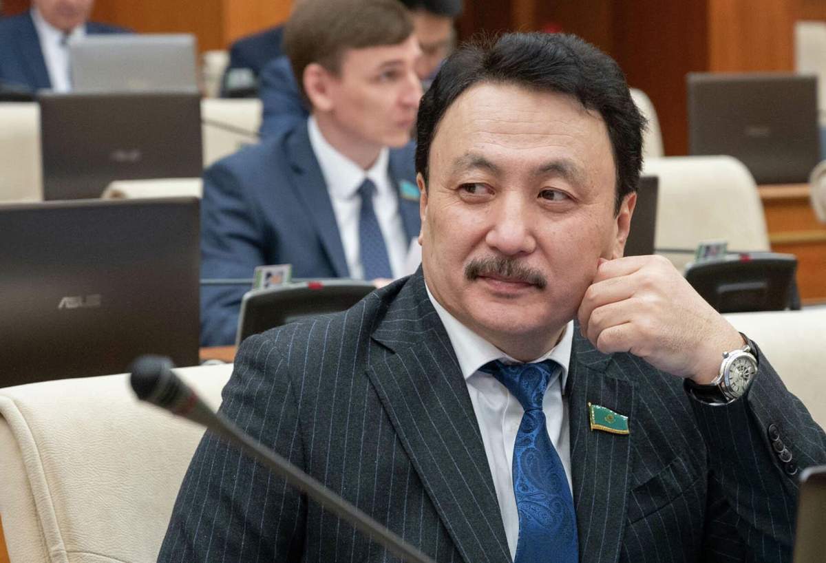 Аманжол Әлтаев: «Біржанның тұлпар мінгеніне қызғанышпен қарады деген қисынға келмейді»