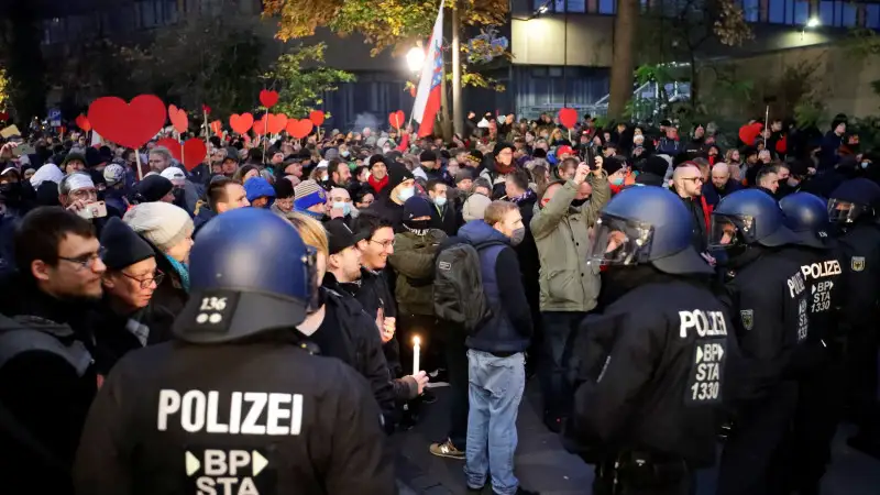 Covid-19: Германияда 20 мыңға жуық қылмыстық іс қозғалды