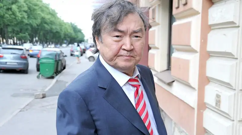 Олжас Сүлейменов: Қала атауын халықпен санаспай-ақ, 5 минутта ауыстыруға болады