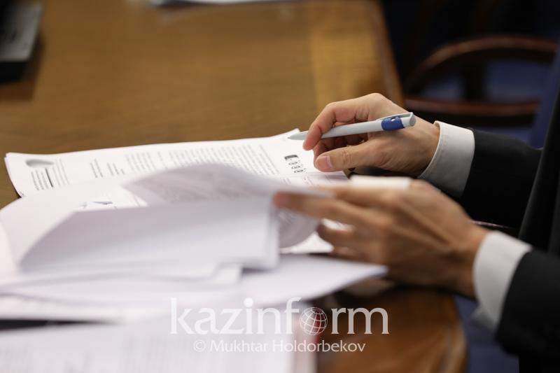 Президент: Тіл комитетін Білім министрлігінің қарамағына беру керек 