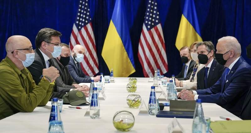 АҚШ Украинаға қосымша көмек бермек