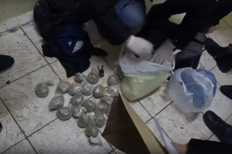 Елорда полицейлері 1 келіден асатын гашиш тәркіледі