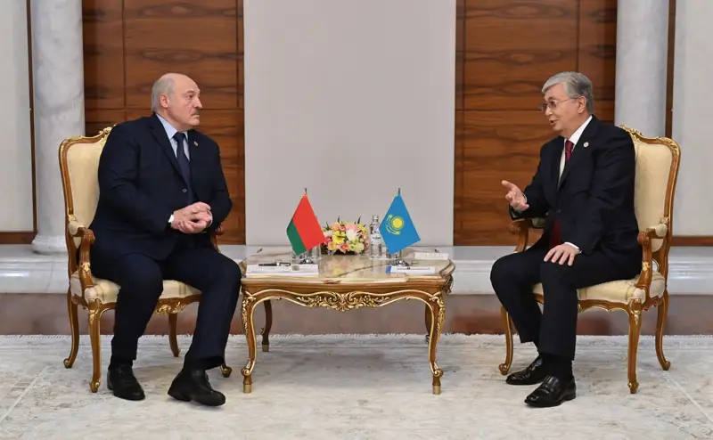Тоқаев пен Лукашенко саммитте сөз қағыстырып қалды