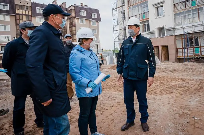 Дәрігерлер мен мұғалімдерге әлеуметтік баспана салынады