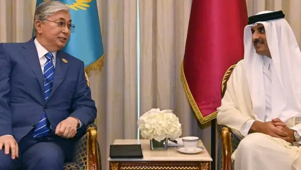 Тоқаев Катар Әмірі шейх Тамим бен Хамад Әл Тәниді Қазақстанға шақырды