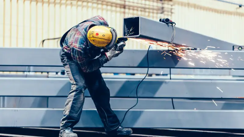 Қазақстанда мыңдаған еңбек мигранты жүр