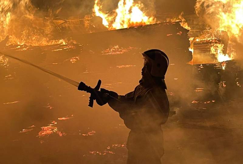 «Бақорда» базары өртенді