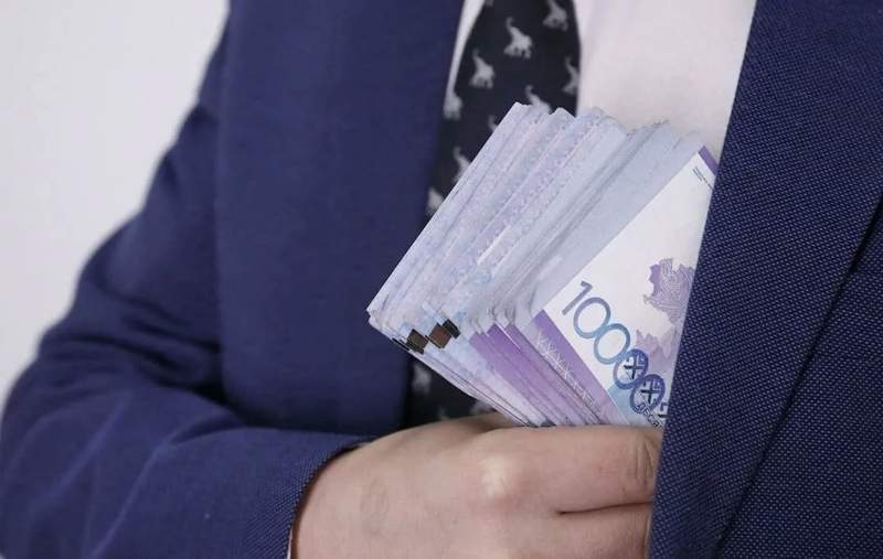 Таразда судьяның 2 млн теңге пара алғаны әшкереленді