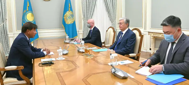 Тоқаев Лакшми Митталмен қызметкерлерге әділ еңбекақы төлеу мәселесін талқылады