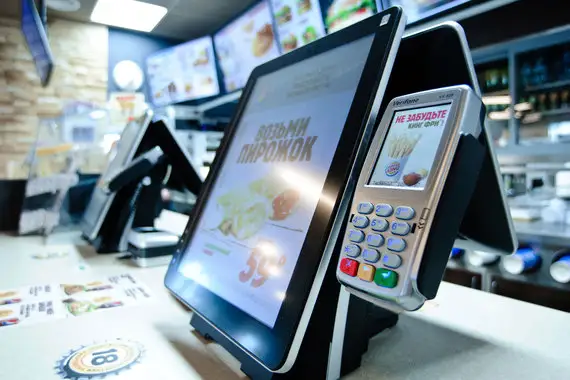 Елордада сатушысы жоқ дүкен бар