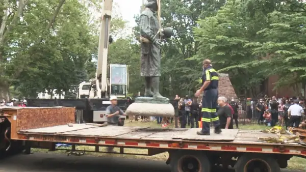 АҚШ-та Колумбтың ескерткішін алып тастады 