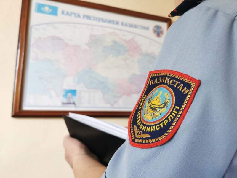 Бұрын сотты болған ер адам базар қызметкерін тонап кеткен 