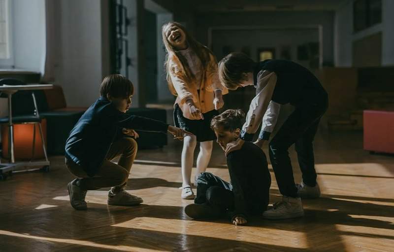 Қазақстанда балаларды буллингтен қорғаудың ережесі бекітілді