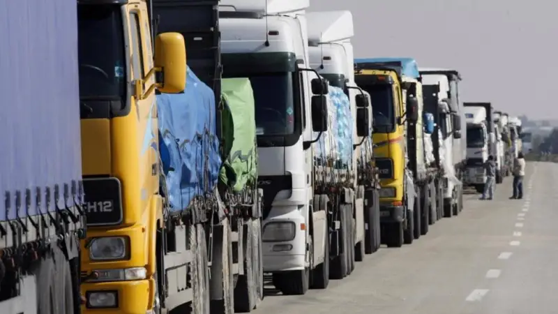 Қытай шекарасында 8 мың вагон қараусыз қалған