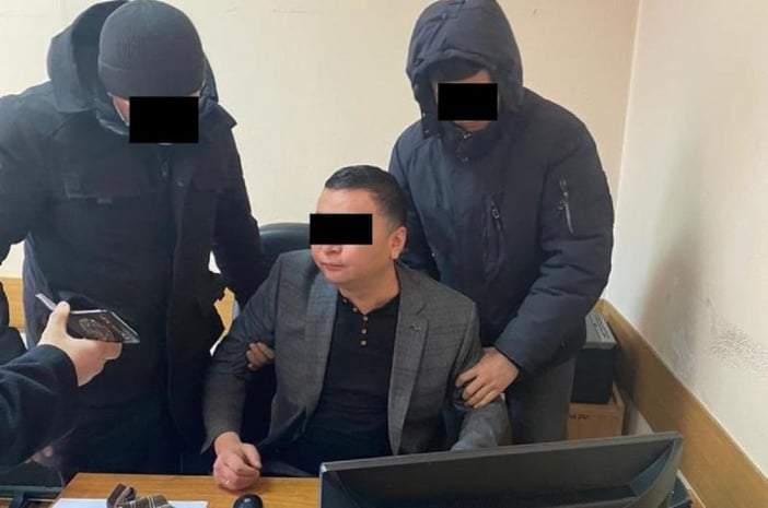Президент баспасөз қызметінің басшысы ұсталды