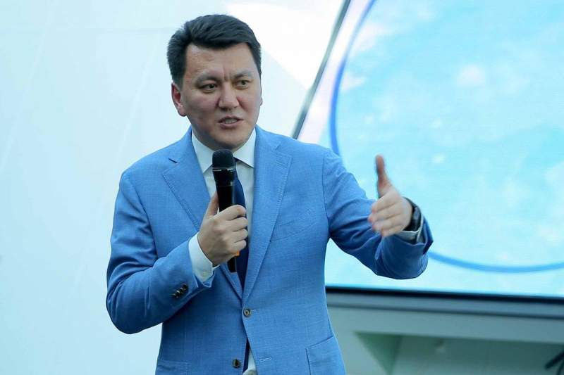 Ерлан Қарин: Төтенше жағдай мерзімінен бұрын аяқталуы да мүмкін