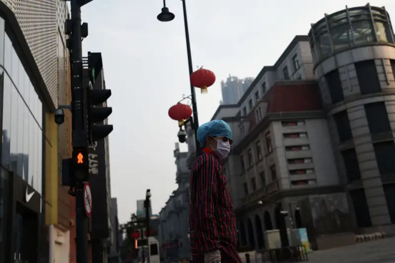 Қытайда коронавирустың жаңа түрі өршіді