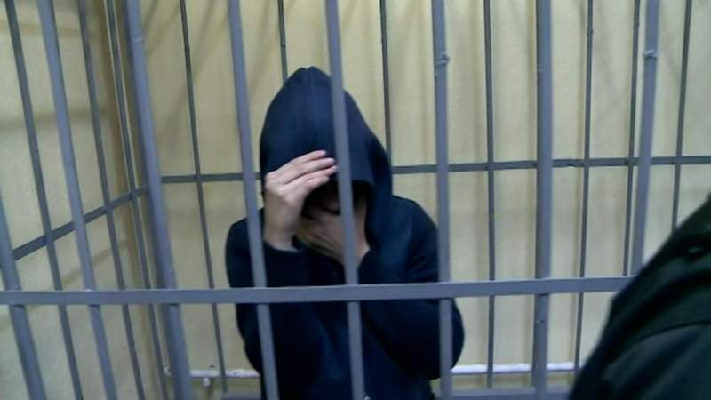Өз қызын өлтірсе де, сотталмай ма?